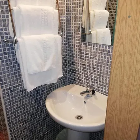 Albor Ii Affittacamere Gijón