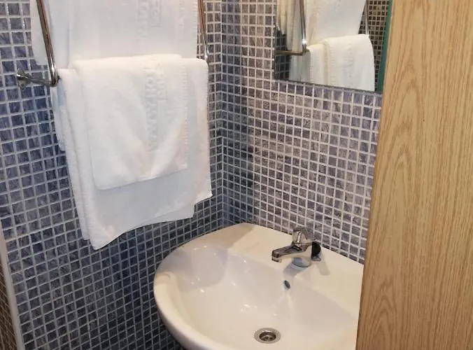 Albor II Гостевой дом Хихон